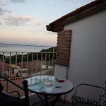فندق مبيت وإفطار Rosaria Sea View 4*