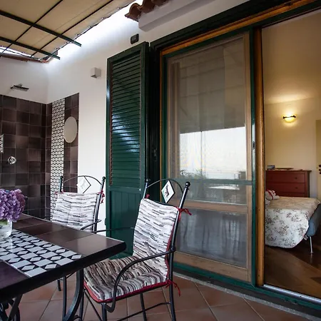 לינה וארוחת בוקר Rosaria Sea View Vietri