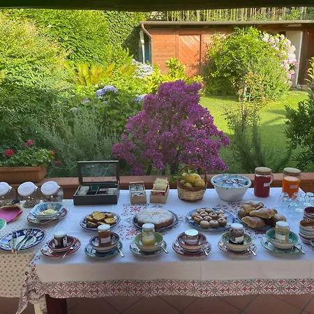Rosaria Sea View Bed & Breakfast
